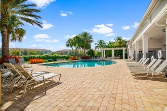 10103 Akenside Dr in Boca Raton, FL - Building Photo - Building Photo