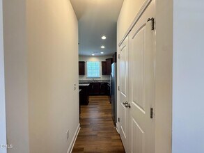 247 Dando St in Garner, NC - Foto de edificio - Building Photo