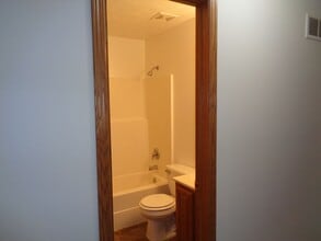 1230 W Washington St in Lincoln, NE - Building Photo - Building Photo