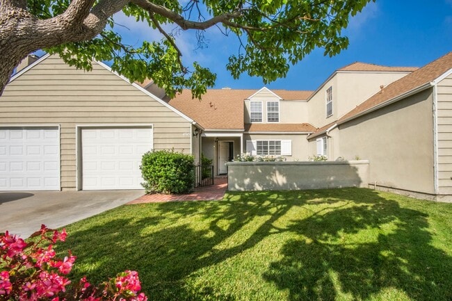 4545 Essex Ct in Carlsbad, CA - Building Photo - Building Photo