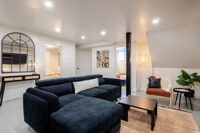 4300 Rue Saint-Urbain