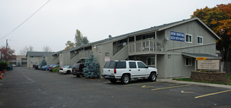 Keizer Plaza Apartments