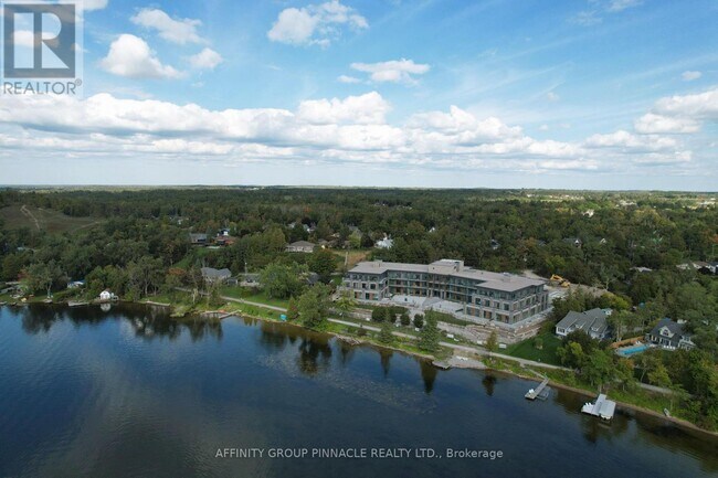 99 Louisa St in Kawartha Lakes, ON - Building Photo - Building Photo