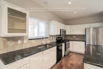 18786 Vista Del Sol in Dallas, TX - Building Photo - Building Photo