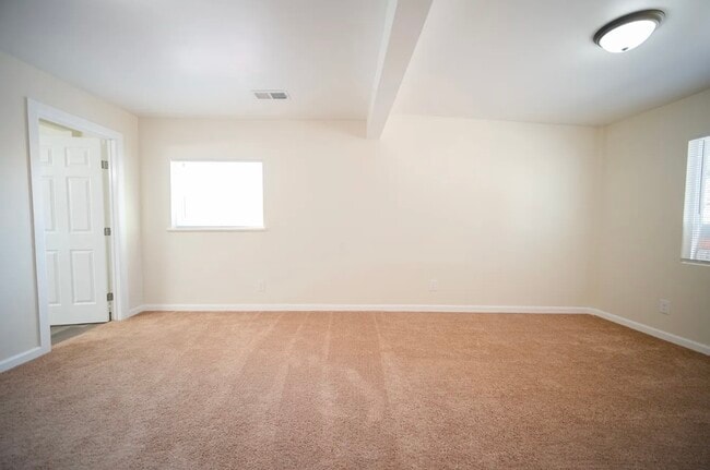 315 Atrisco Dr SW in Albuquerque, NM - Foto de edificio - Building Photo