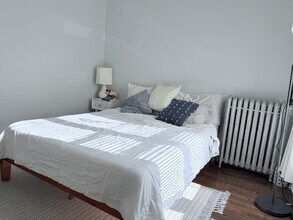 2303 N Milwaukee Ave in Chicago, IL - Building Photo - Building Photo