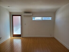 12443 Aneta St in Los Angeles, CA - Building Photo - Building Photo