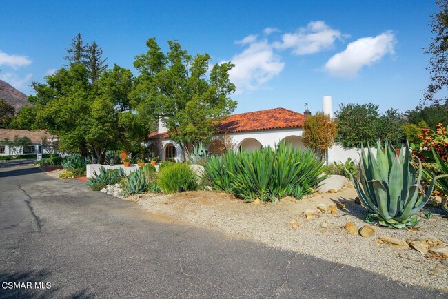 28965 Medea Mesa Rd in Agoura Hills, CA - Building Photo - Building Photo