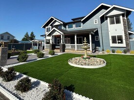 645 9th St, Unit 2BR-IN LAW SUITE FOR RENT in Blaine, WA - Building Photo