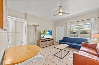 1127 NE 5th Ave in Fort Lauderdale, FL - Building Photo - Building Photo