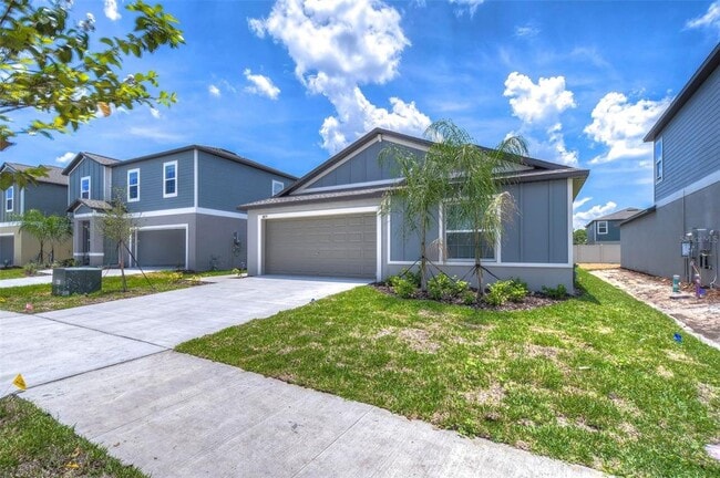 8879 Little Bluestem Dr in Land O Lakes, FL - Building Photo - Building Photo