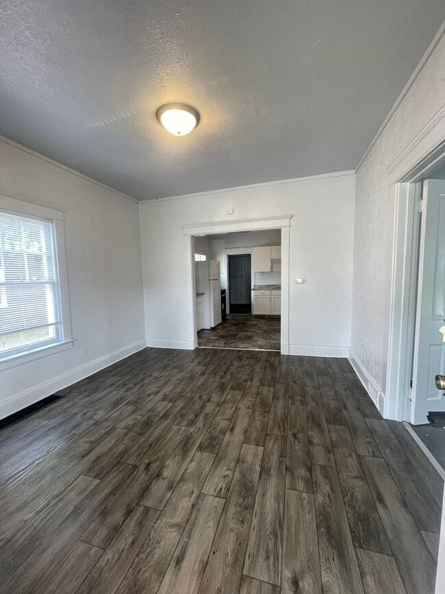 property at 1126 W Indiana Ave