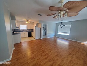 2014 W 23rd Ct-Unit -B in Panama City, FL - Building Photo - Building Photo