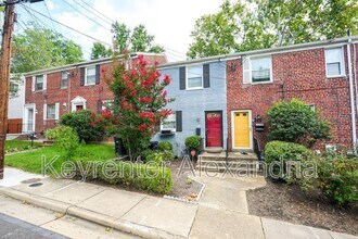 213 Aspen St in Alexandria, VA - Building Photo - Building Photo
