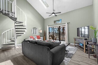 1890E Auburn Ln in Surfside Beach, SC - Building Photo - Building Photo