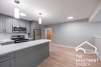 1220 N La Salle Dr in Chicago, IL - Building Photo - Building Photo