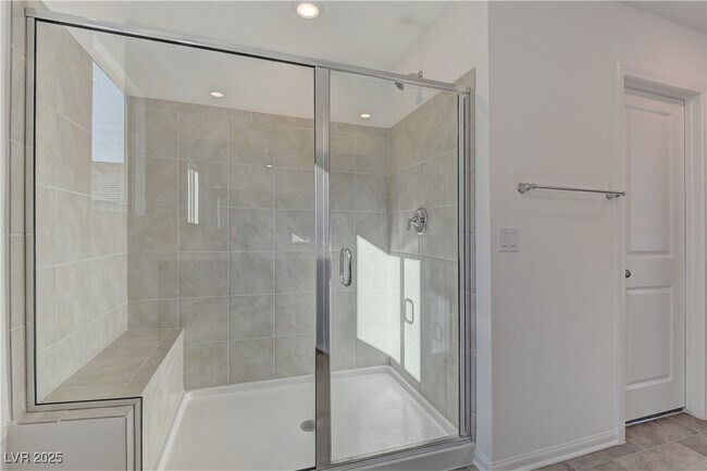 property at 5567 Devonville Ave