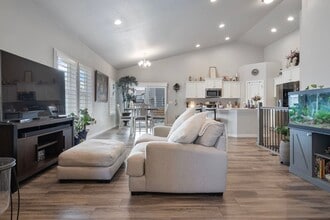 5645 Segundo Dr in Loveland, CO - Building Photo - Building Photo