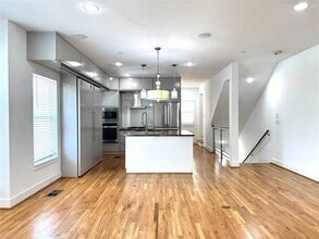 3428 Rosedale Ave in Dallas, TX - Building Photo - Building Photo