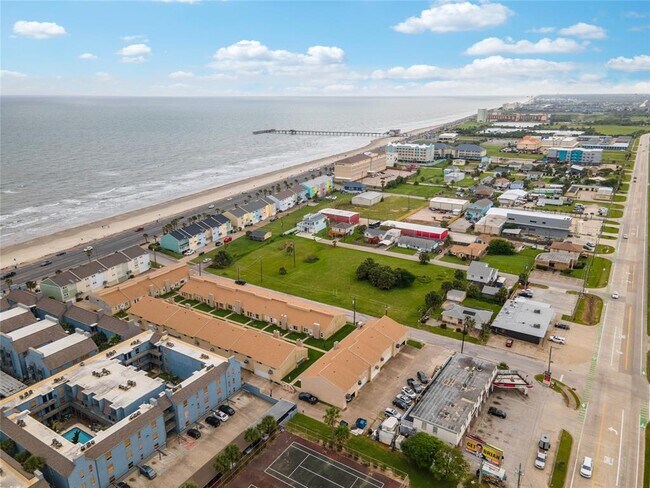 3700 83rd St in Galveston, TX - Building Photo - Building Photo