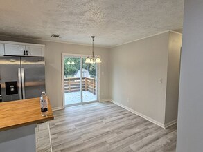 126 Woodward Ct in Macon, GA - Building Photo - Building Photo