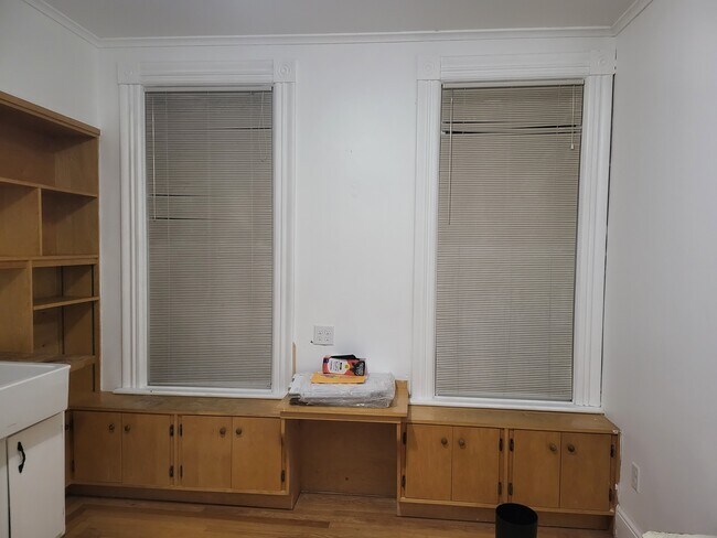 313 Guy Park Ave, Unit 1 in Amsterdam, NY - Building Photo - Building Photo