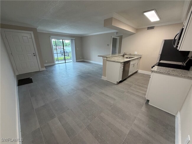 property at 5317 Summerlin Rd