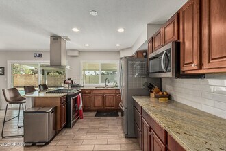 3741 W Poinsettia Dr in Phoenix, AZ - Building Photo - Building Photo