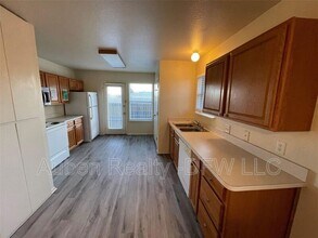 121 Cambridge Dr in Saginaw, TX - Building Photo - Building Photo