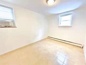 485 Manila Ave-Unit -1 in Jersey City, NJ - Building Photo - Building Photo