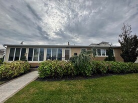 3004 Winchester Ave in Longport, NJ - Building Photo