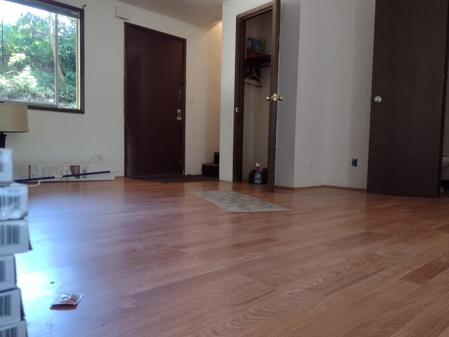 property at 1041 Vine Ave