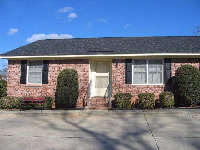 37 Althea Cir-Unit -A in Sumter, SC - Foto de edificio