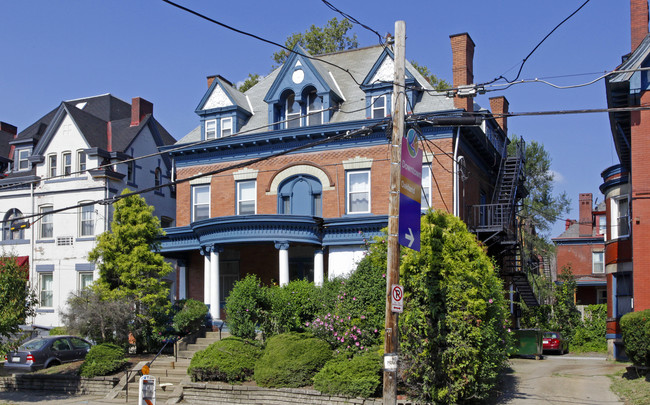 362 S Negley Ave in Pittsburgh, PA - Foto de edificio - Building Photo