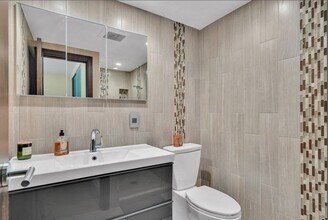 50 Park St in Brookline, MA - Building Photo - Building Photo