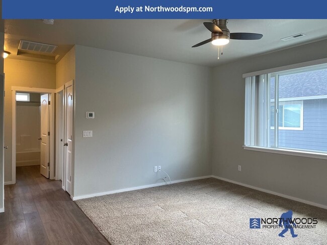 171 Northridge Terrace in Medford, OR - Building Photo - Building Photo