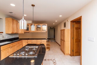 4625 N Dover St in Chicago, IL - Building Photo - Building Photo