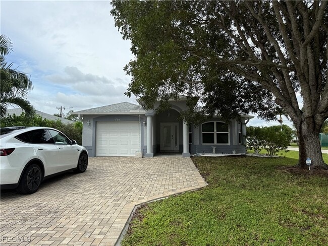 799 94th Ave N in Naples, FL - Building Photo - Building Photo