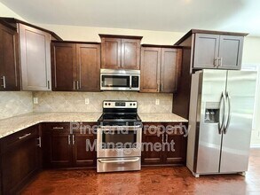 728 Roanoke Dr in Raeford, NC - Building Photo - Building Photo