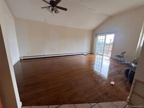 3233 Philip Ave in Bronx, NY - Building Photo - Building Photo