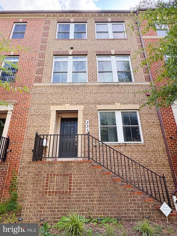 property at 331 Parkview Ave