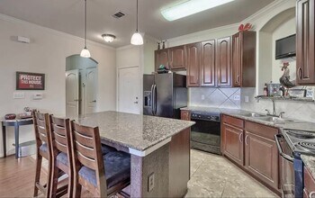 1085 Shop Rd in Columbia, SC - Building Photo - Building Photo