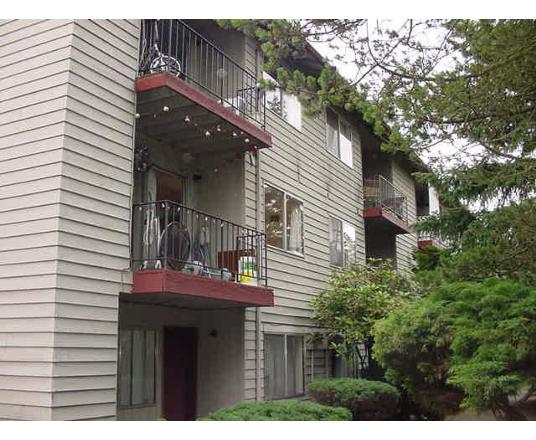 Gladstone Forest Apartments in Gladstone, OR - Building Photo - Building Photo