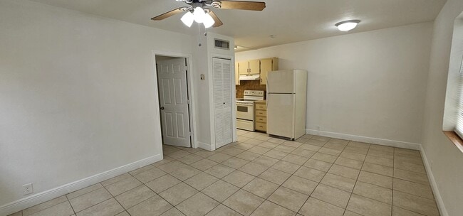 9614 NW 5th Ave in Miami, FL - Building Photo - Building Photo