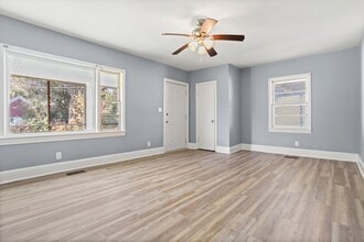 410 N 4th St in Smithfield, NC - Building Photo - Building Photo