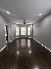 7414 S Maryland Ave, Unit 2 in Chicago, IL - Building Photo - Building Photo