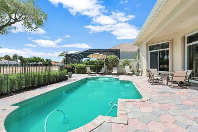 property at 8671 Falcon Green Dr