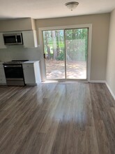 2054 16th St NE, Unit 2054 Unit in Hickory, NC - Foto de edificio - Building Photo