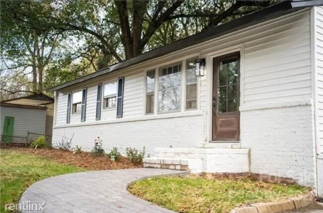 property at 2008 Choyce Cir