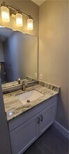 2110 Courtney St in Austin, TX - Building Photo - Building Photo